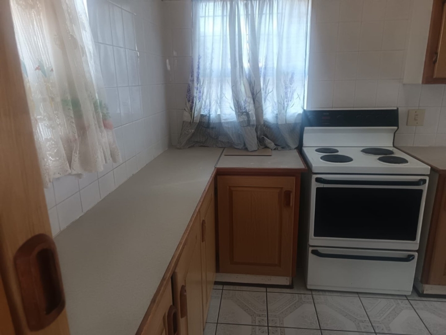 3 Bedroom Property for Sale in Rhodesdene Northern Cape